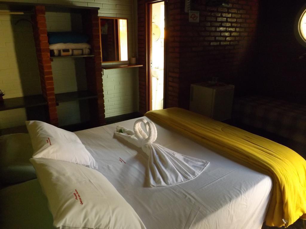 Pousada Quintal Das Pedras Penedo  Room photo