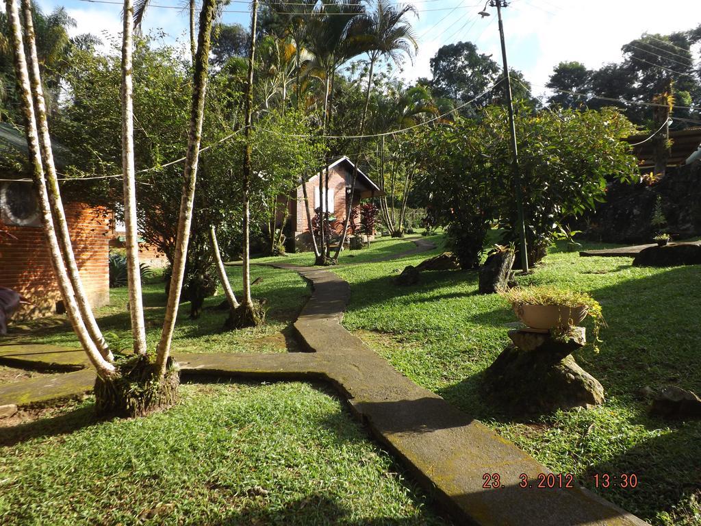 Pousada Quintal Das Pedras Penedo  Exterior photo