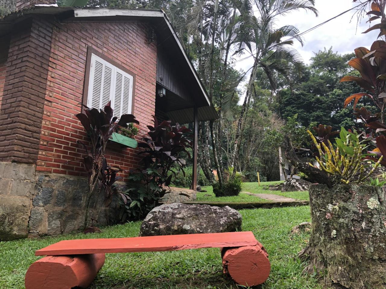 Pousada Quintal Das Pedras Penedo  Exterior photo